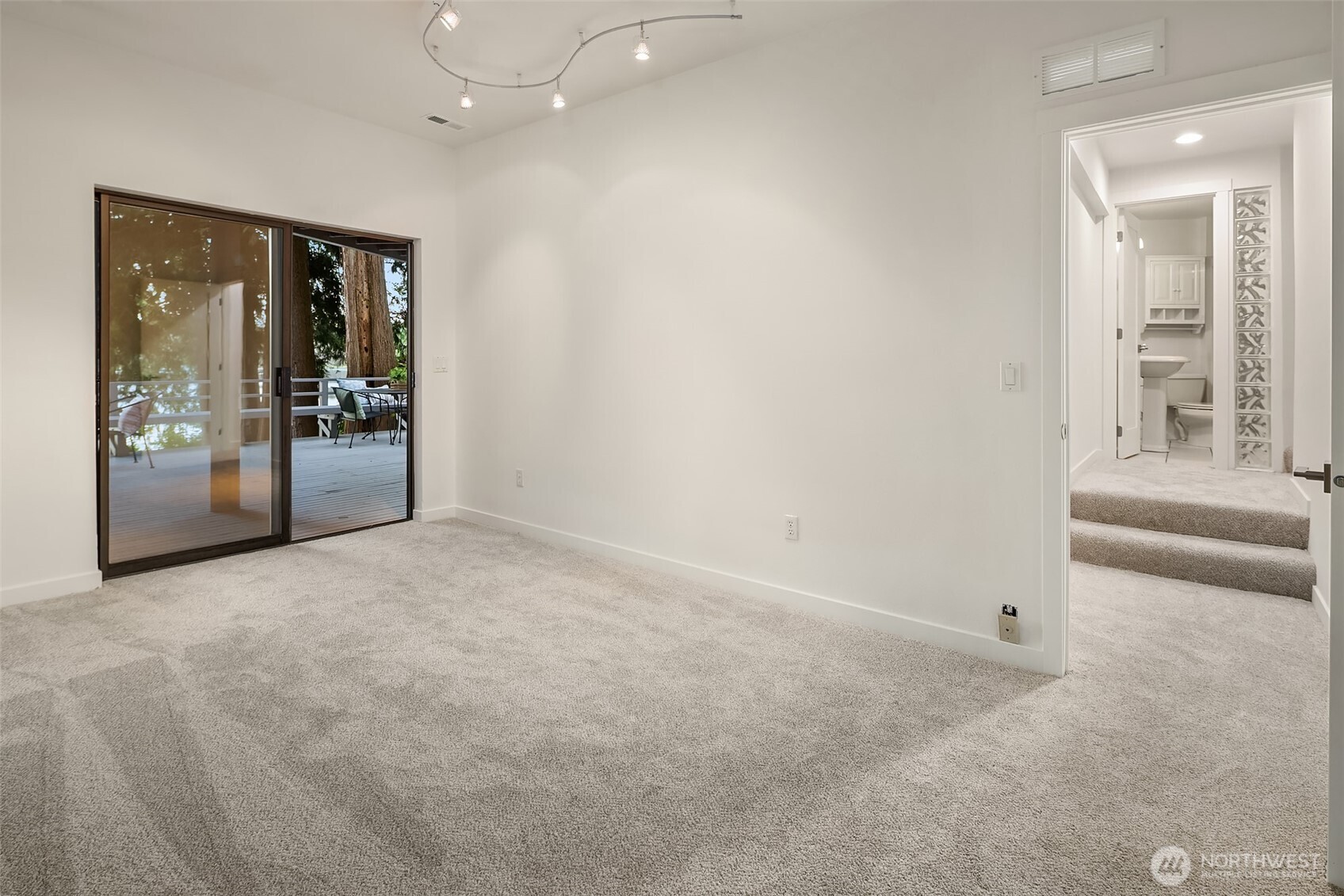 17946 West Spring Lake Drive Southeast Renton, WA 98058 - Photo 34 of 39 Gallery Image 34