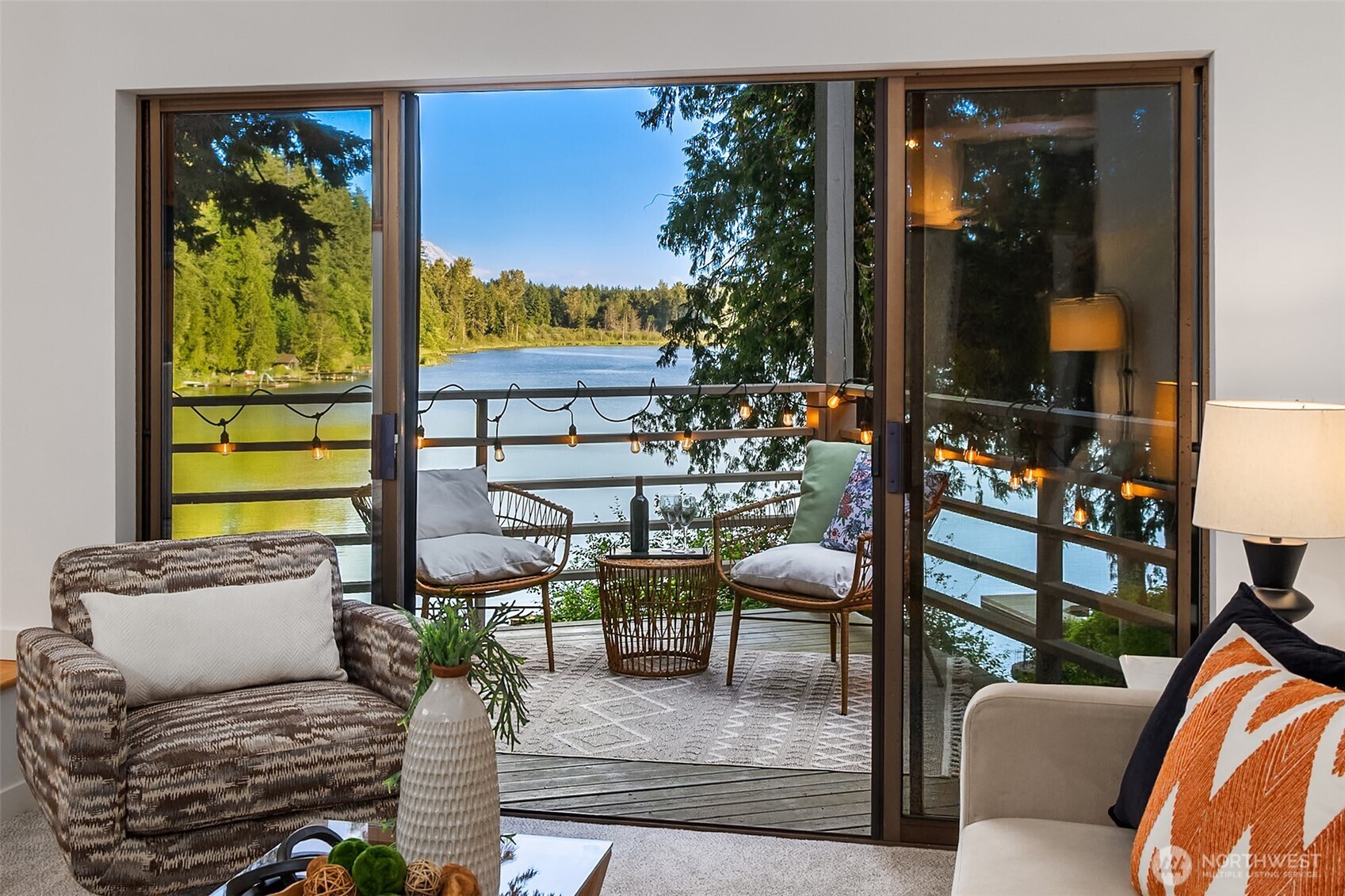 17946 West Spring Lake Drive Southeast Renton, WA 98058 - Photo 7 of 39 Gallery Image 7