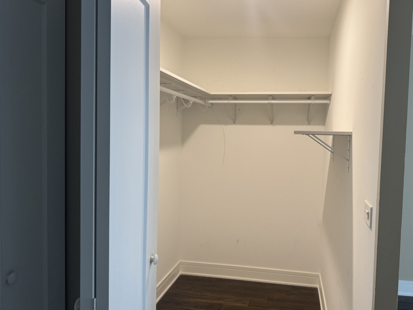 6007 North Sheridan Road, Unit 18F Chicago, IL 60660 - Photo 12 of 23 Gallery Image 12