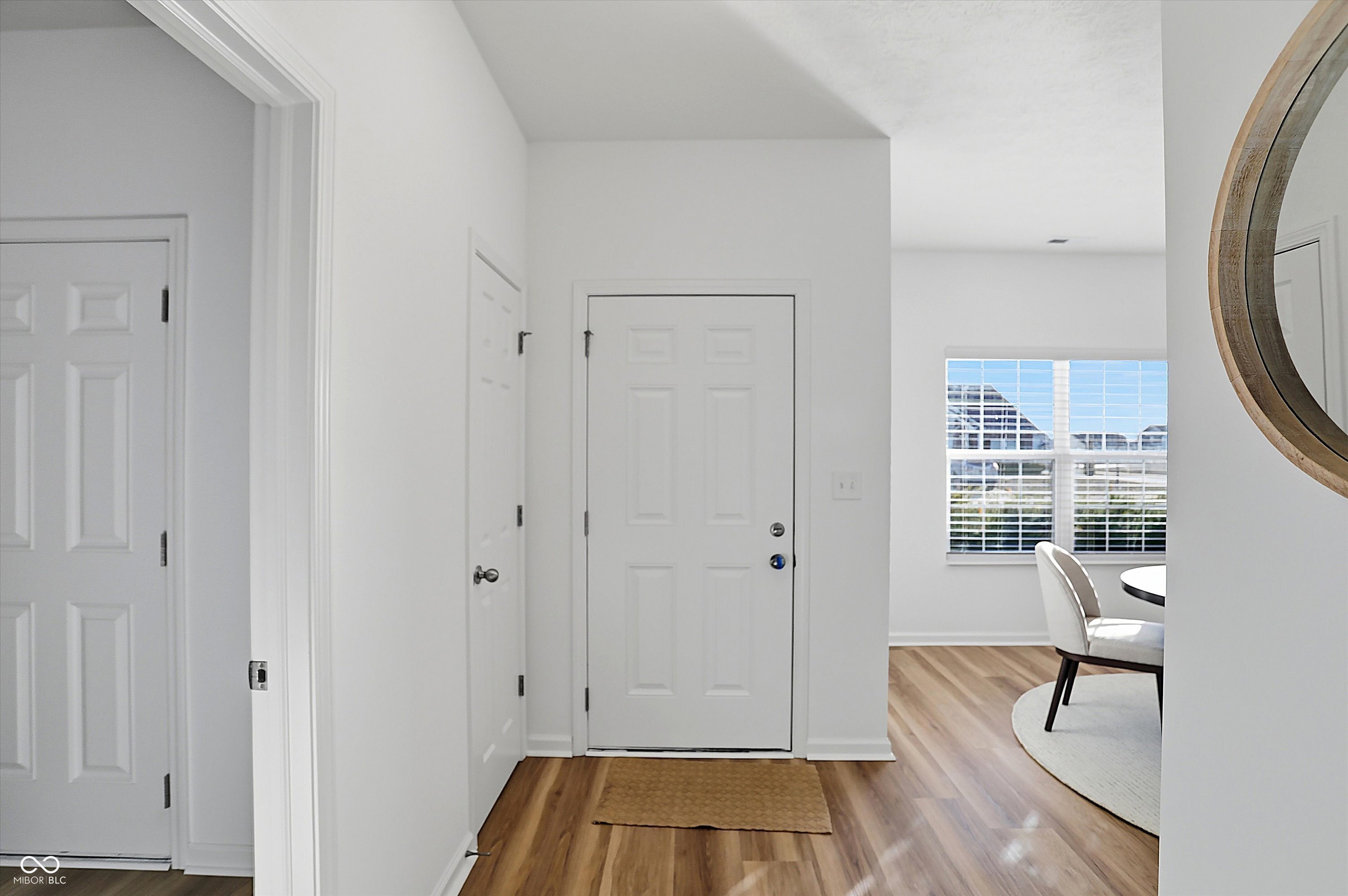 842 Declaration Drive Pittsboro, IN 46167 - Photo 4 of 52