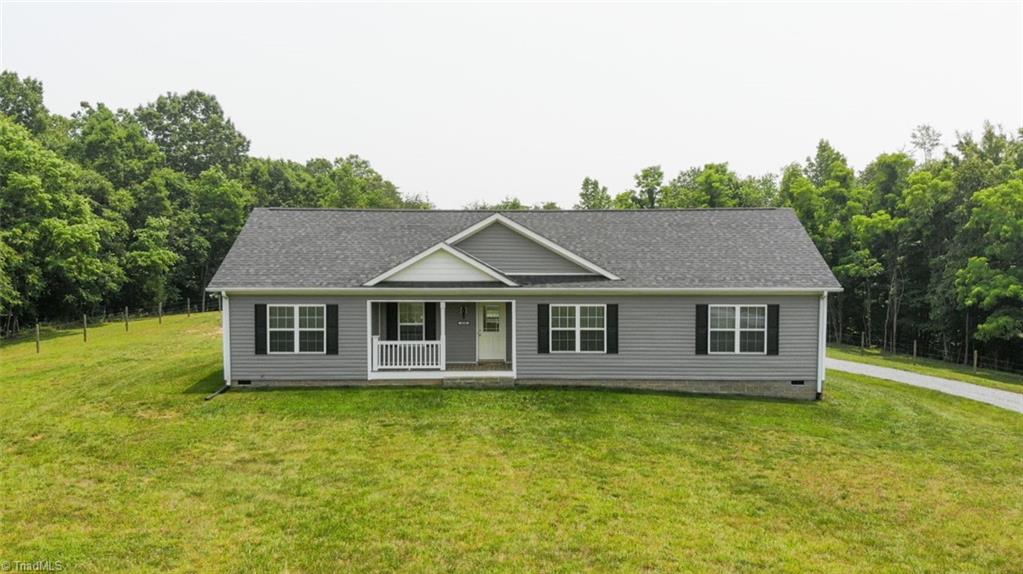 4050 Dodgetown Road Walnut Cove, NC 27052 - Photo 2 of 34 Gallery Image 2