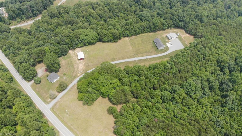 4050 Dodgetown Road Walnut Cove, NC 27052 - Photo 10 of 34 Gallery Image 10