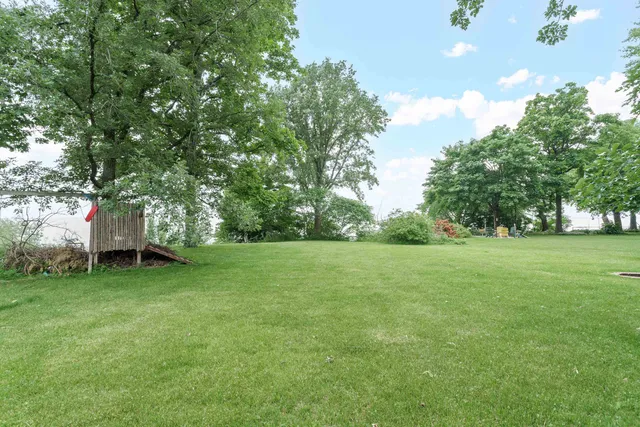 $699,900 | N9806 Highland Park Road, Malone, WI 53049