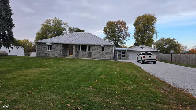 $284,754 | 712 Maple Street, Frankton, IN 46044