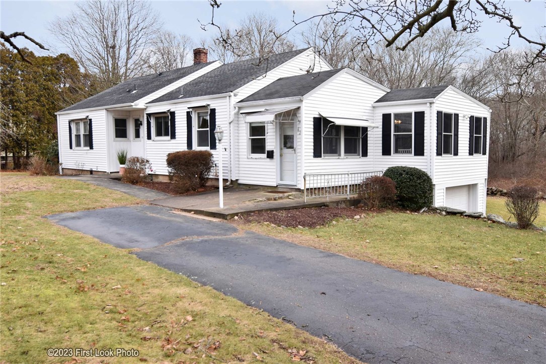 62 East Avenue Westerly, RI 02891 - Photo 2 of 41 Side view of house