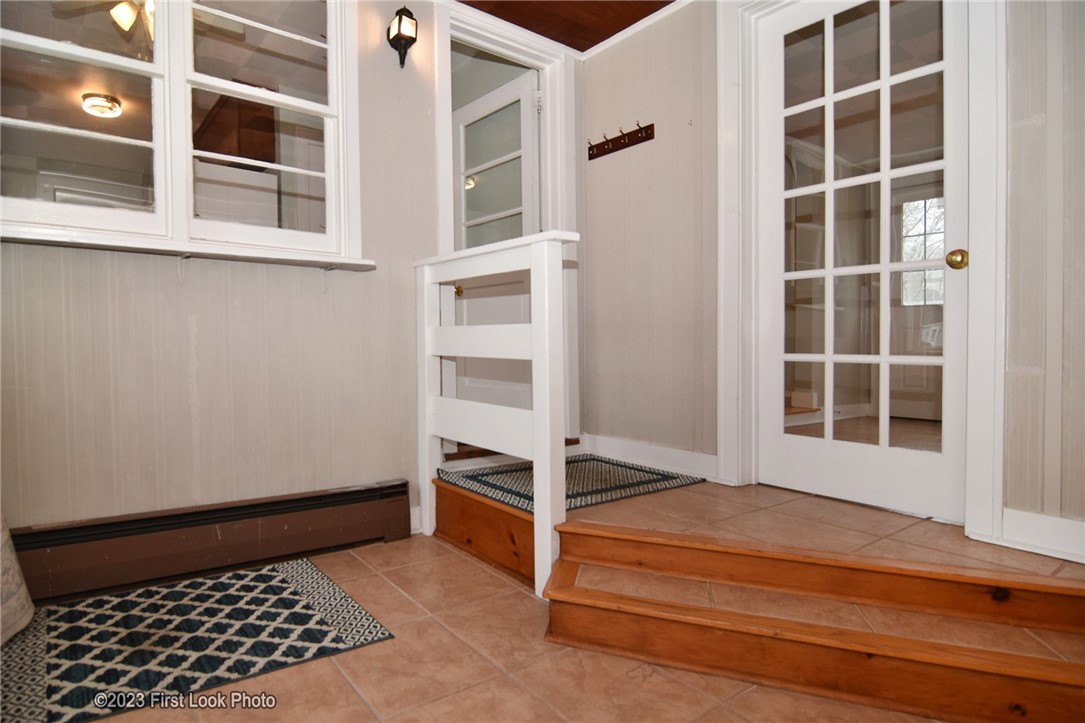 62 East Avenue Westerly, RI 02891 - Photo 30 of 41