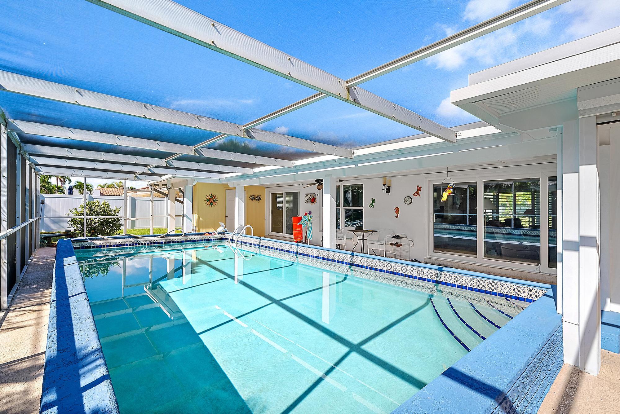 1211 Dolphin Road Riviera Beach, FL 33404 - Photo 9 of 34 Pool