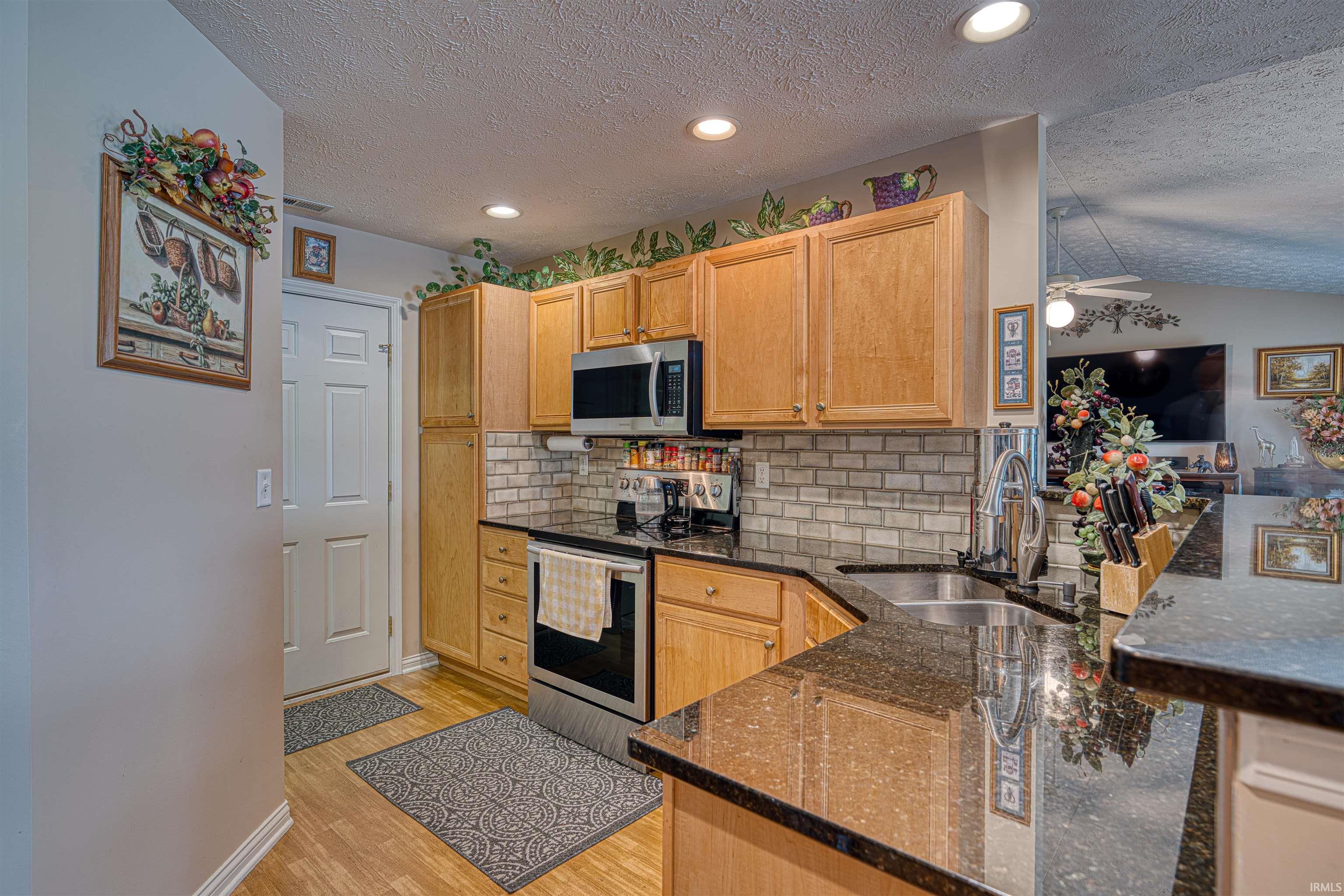 3045 Chatteris Point Evansville, IN 47725 - Photo 11 of 27