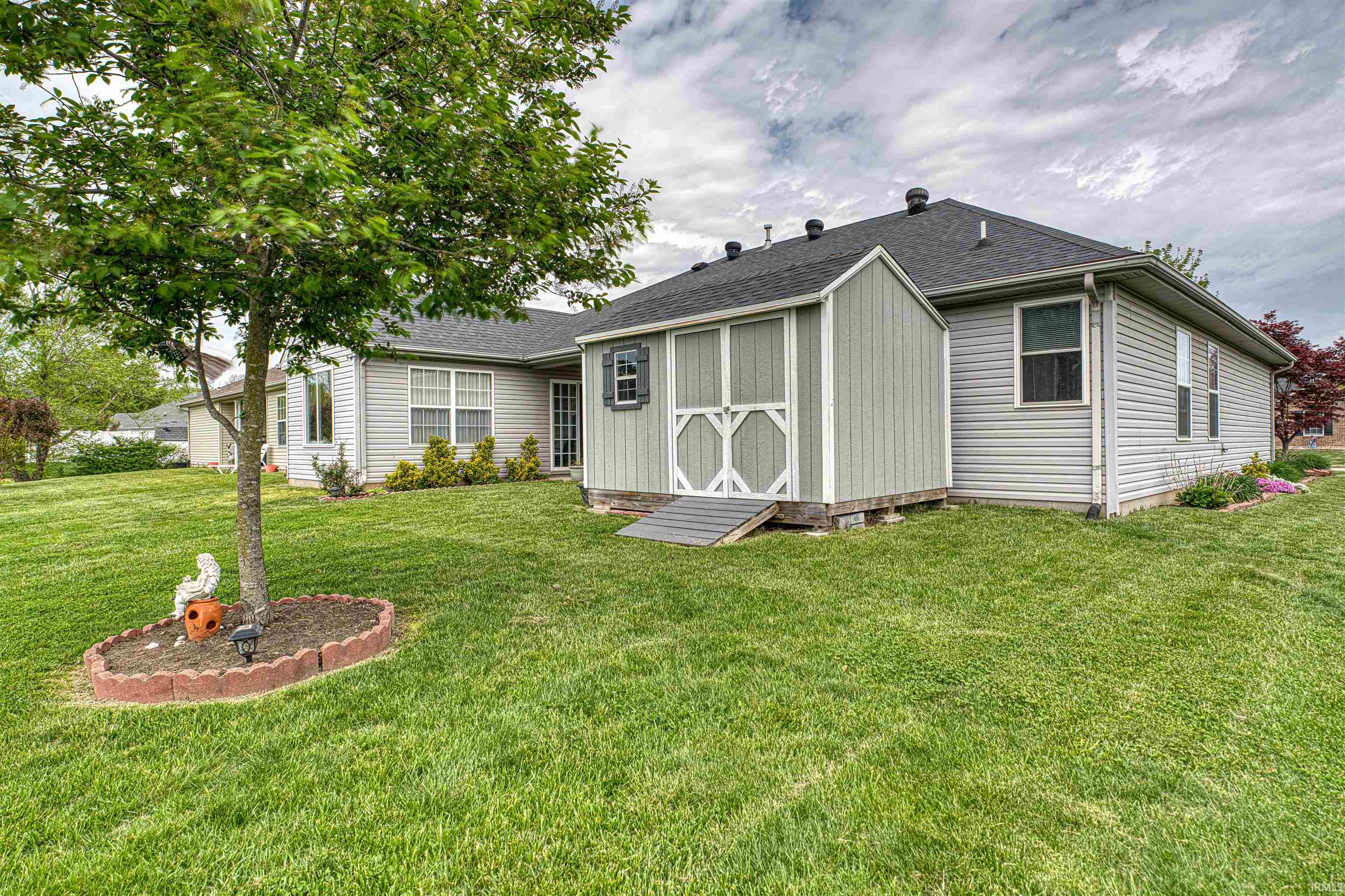 3045 Chatteris Point Evansville, IN 47725 - Photo 25 of 27