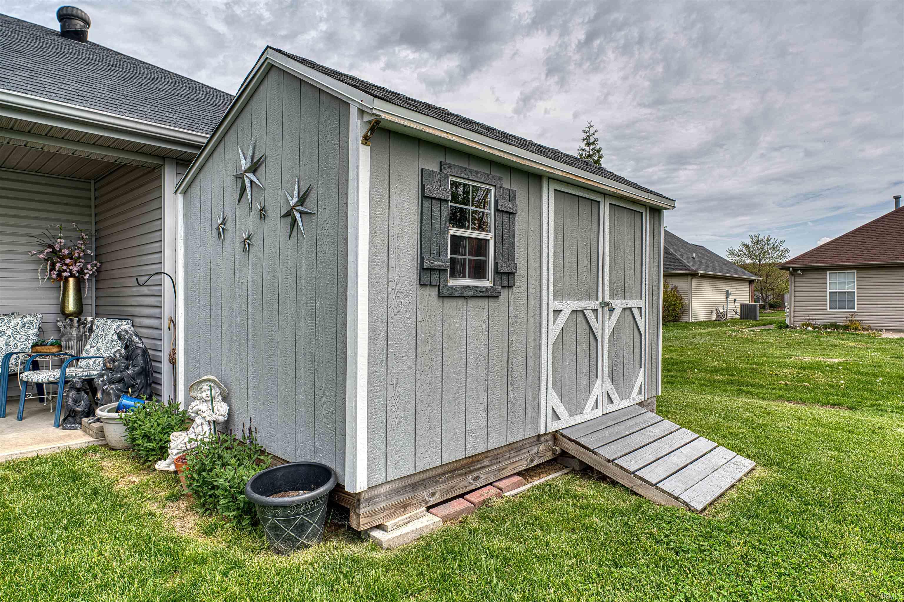 3045 Chatteris Point Evansville, IN 47725 - Photo 26 of 27