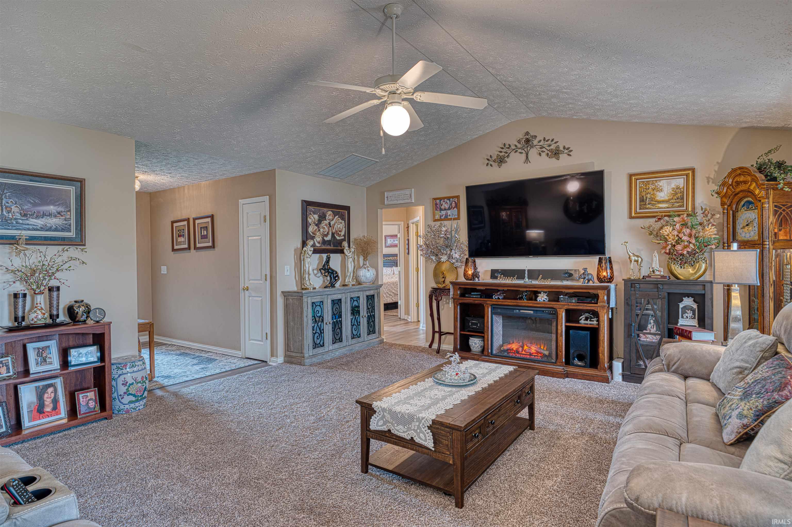 3045 Chatteris Point Evansville, IN 47725 - Photo 6 of 27