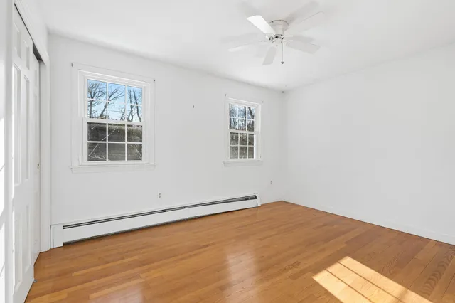 $755,000 | 12 Fairway Drive, Amherst, NH 03031