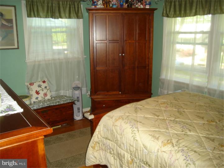 428 Coles Mill Road Haddonfield, NJ 08033 - Photo 10 of 18