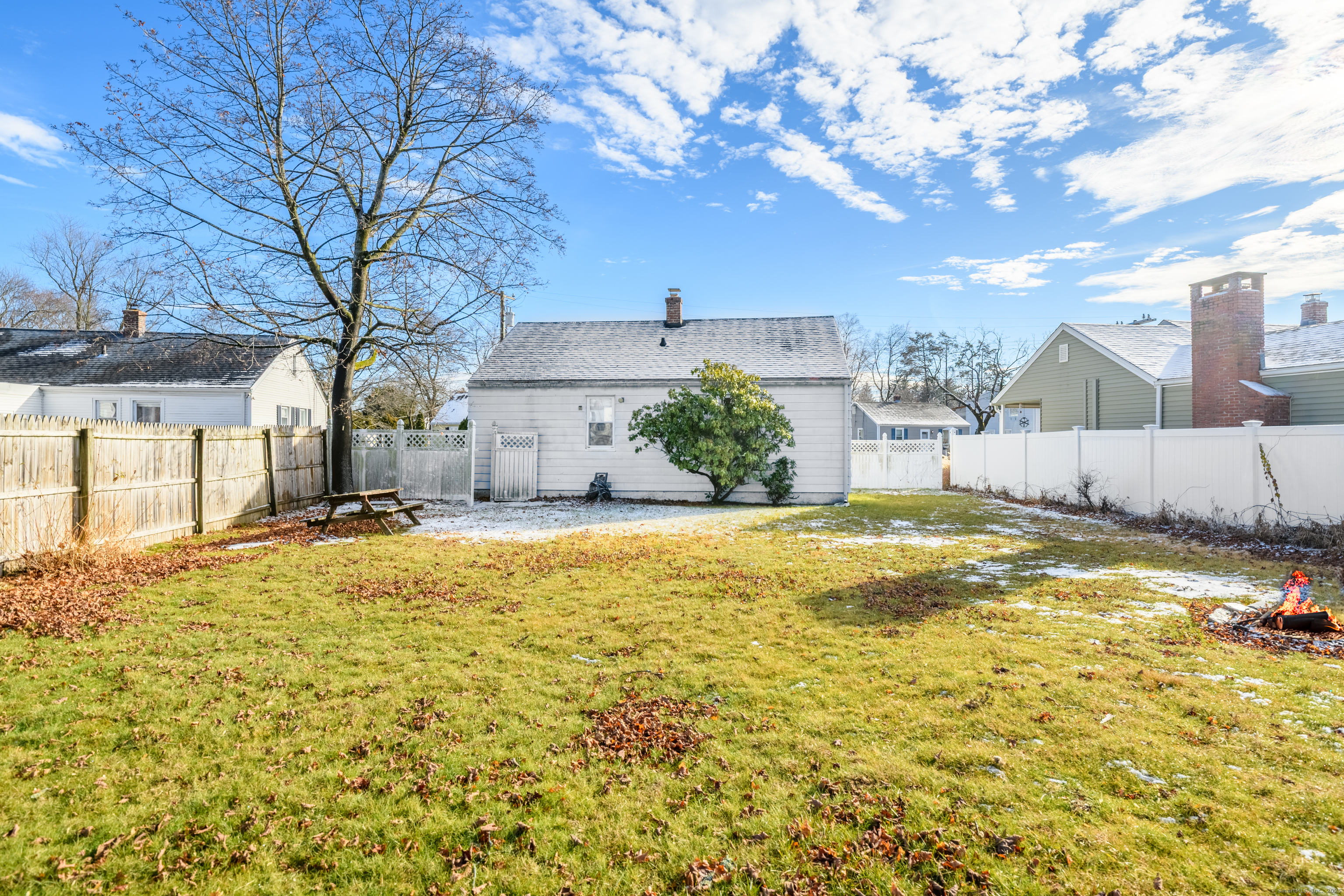 75 Lafayette Street Hartford, CT 06106 - Photo 11 of 38 a swimming pool with yard and outdoor seating