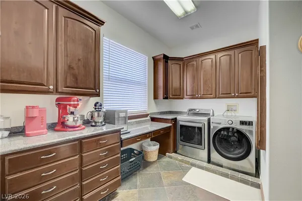 $850,000 | 3782 Mahalo Circle, Logandale, NV 89021