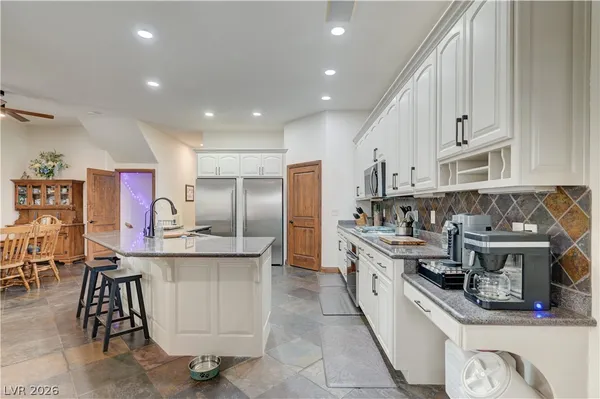 $850,000 | 3782 Mahalo Circle, Logandale, NV 89021