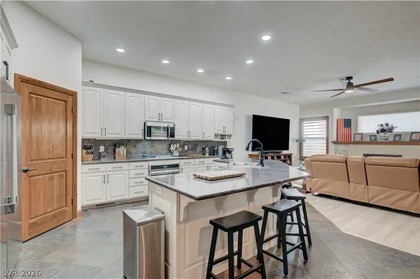 $850,000 | 3782 Mahalo Circle, Logandale, NV 89021