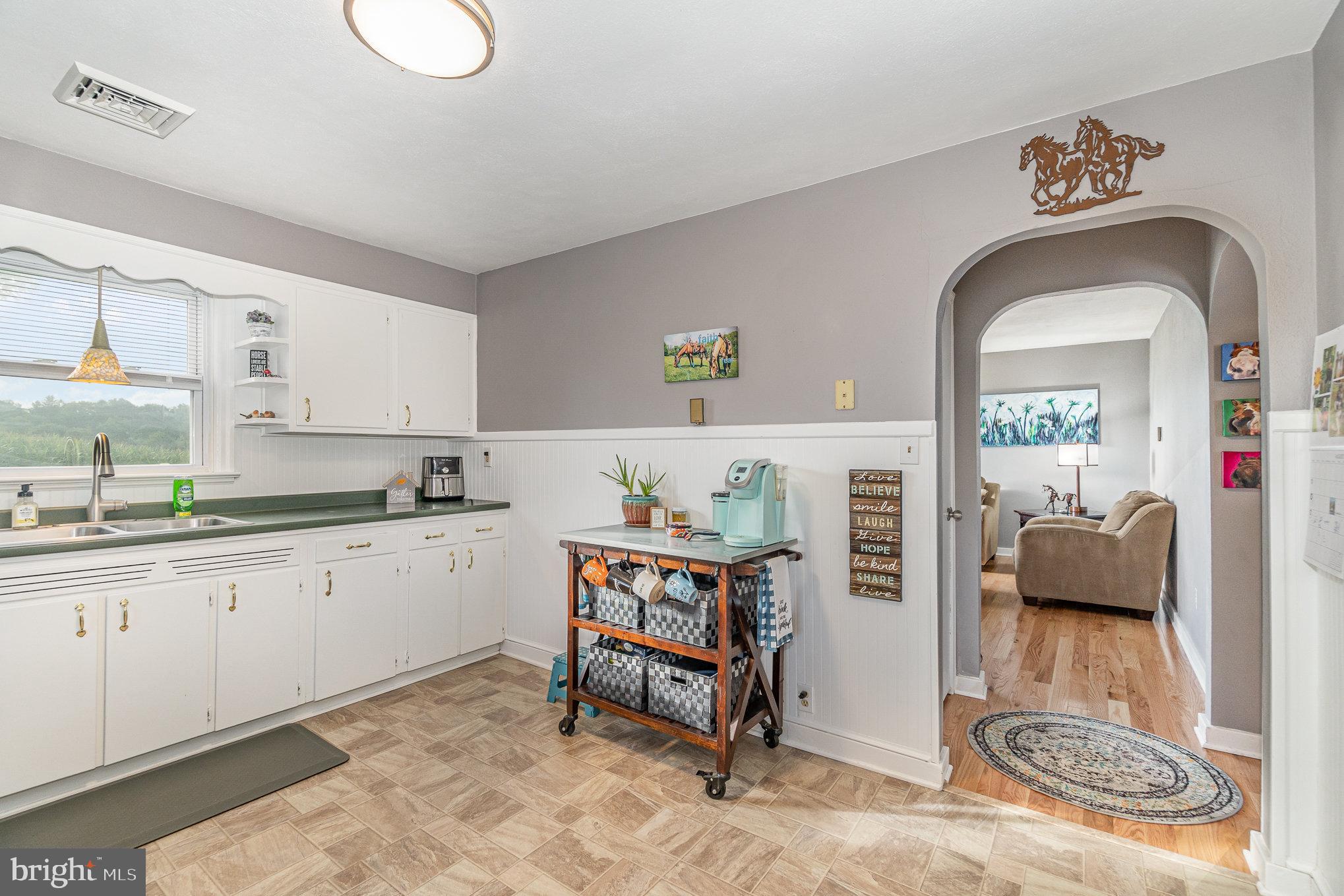 602 Blouse Road Red Lion, PA 17356 - Photo 8 of 28 Gallery Image 8