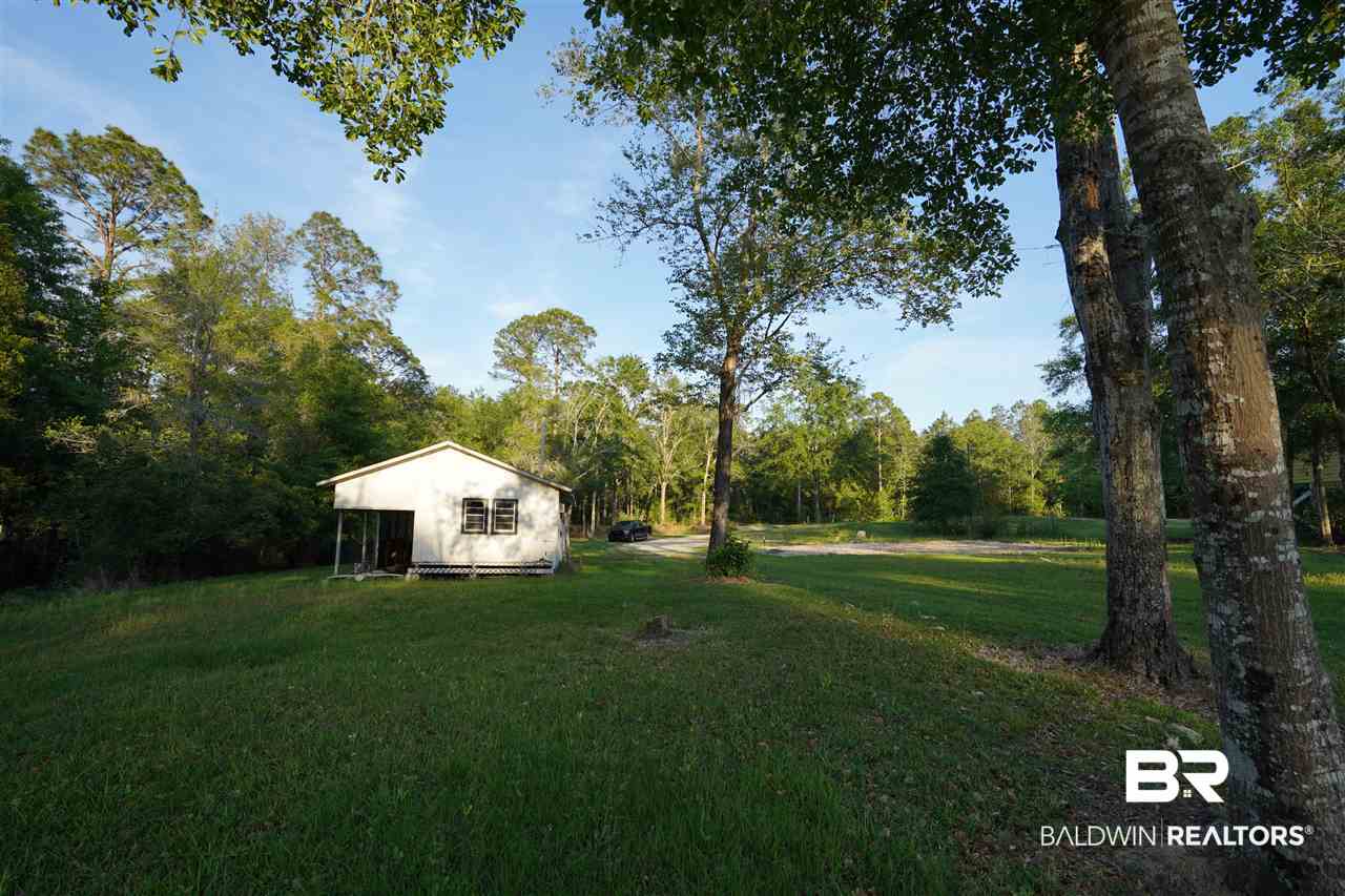10051 Boynton Road Elberta, AL 36530 - Photo 6 of 47