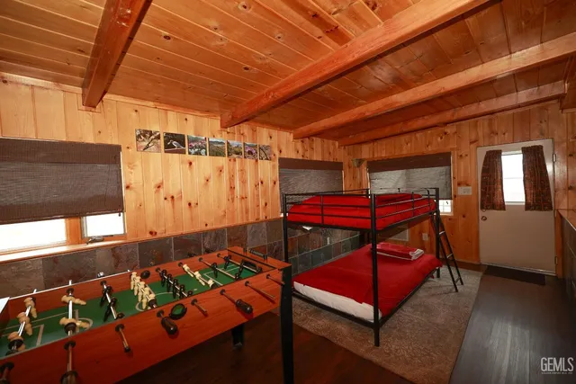 a view of a street with a yard