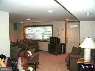 3411 Lester Road Philadelphia, PA 19154 - Photo 5 of 8