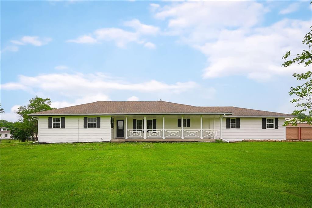 22922 Bedford Road Spring Hill, KS 66083 - Photo 7 of 38