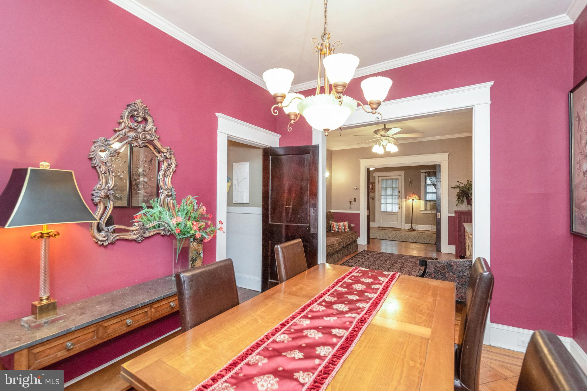 4209 Roland Avenue Baltimore, MD 21210 - Photo 10 of 28 Dining Room