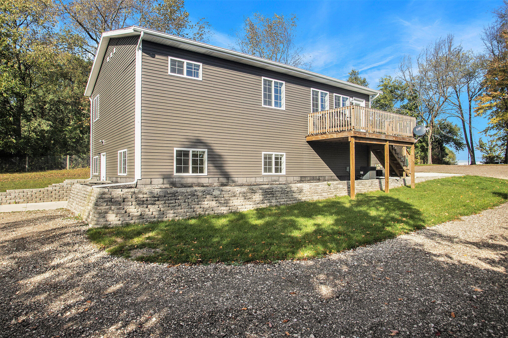 52922 Parkville Road Three Rivers, MI 49093 - Photo 3 of 29 003_eosr0135