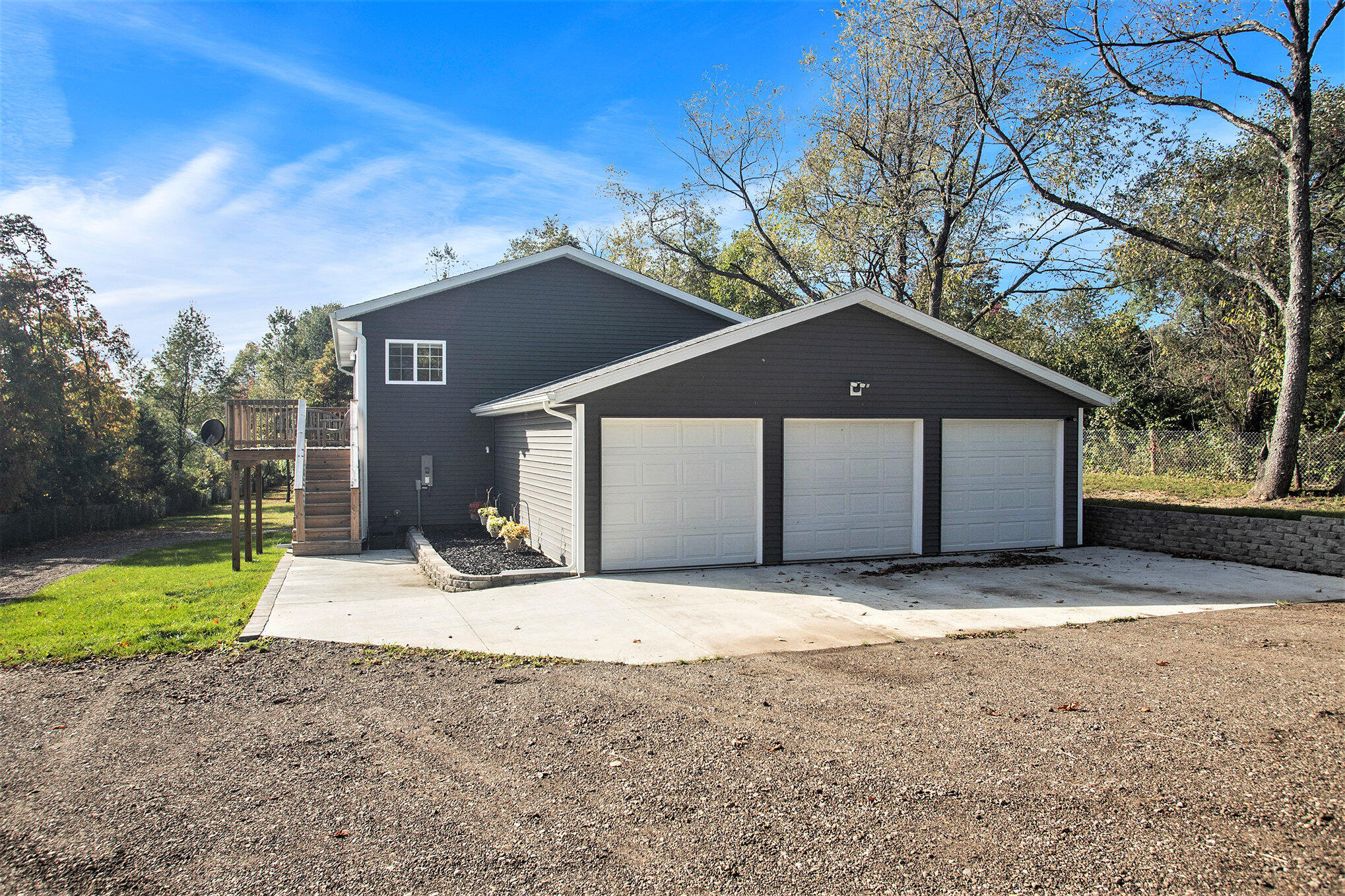 52922 Parkville Road Three Rivers, MI 49093 - Photo 4 of 29 004_eosr0133