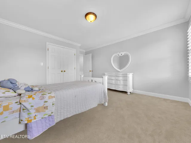 $1,299,000 | 142 Center Park Lane, Oak Ridge, TN 37830