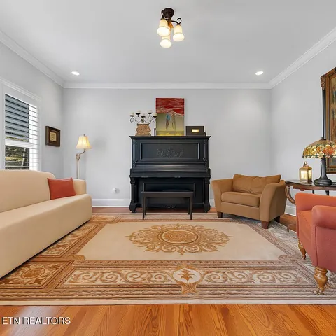 $1,299,000 | 142 Center Park Lane, Oak Ridge, TN 37830