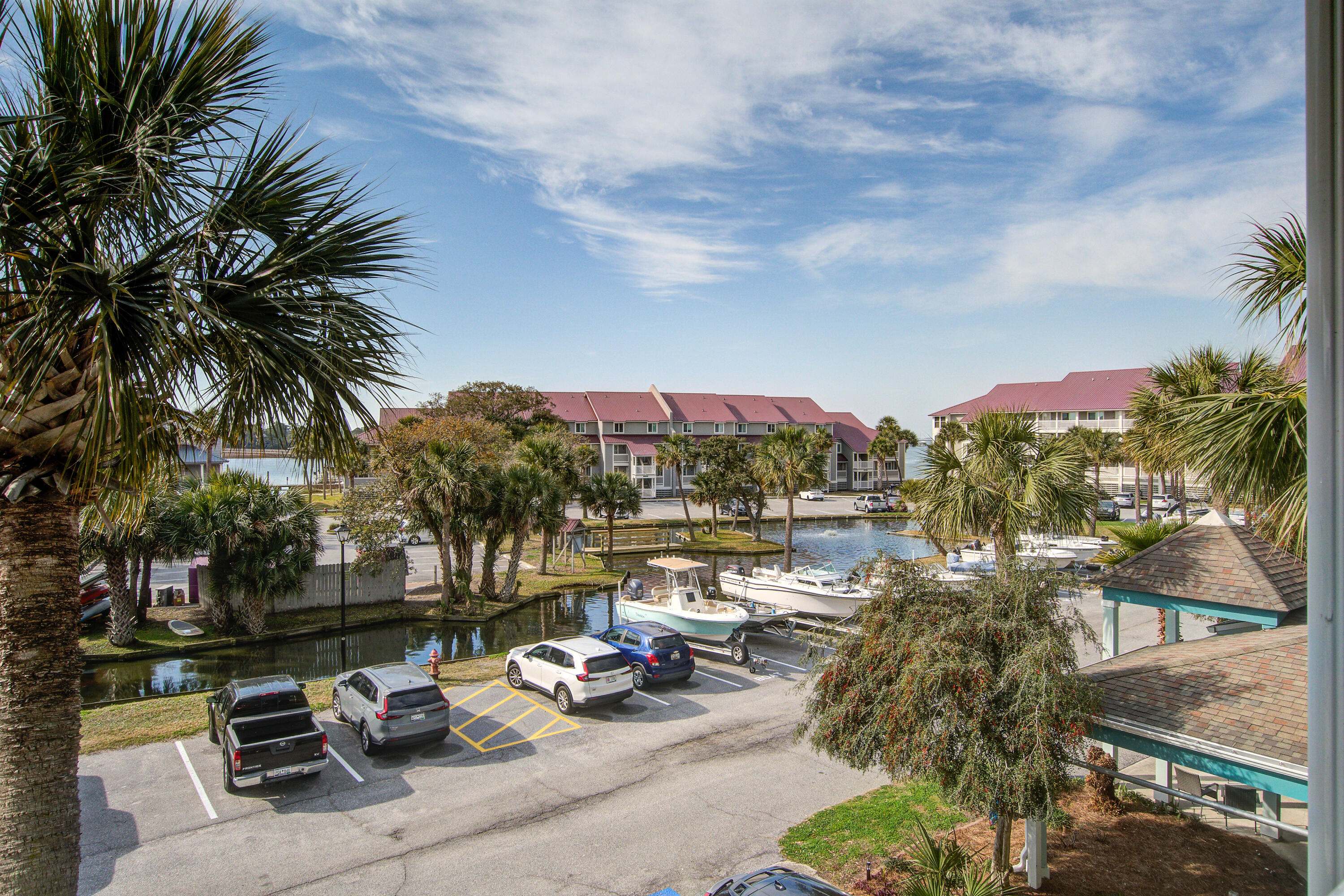134 Marsh View Charleston, SC 29412 - Photo 6 of 39 134 Marsh View Villas
