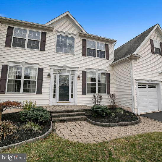 323 Doe Run Road Harleysville, PA 19438 - Photo 2 of 23