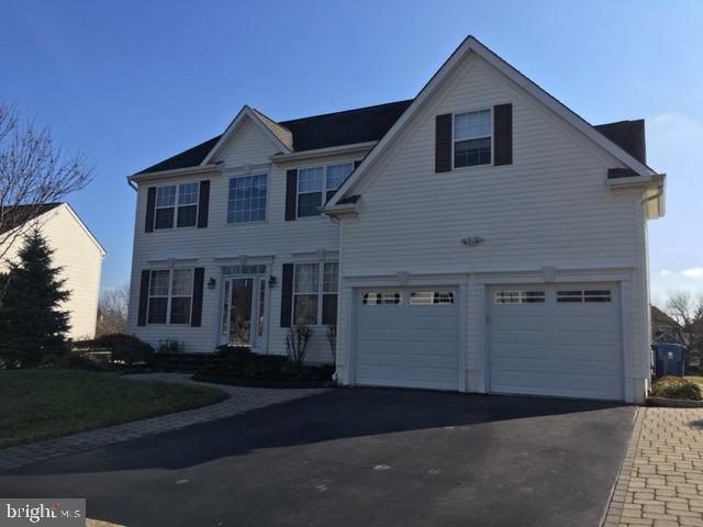 323 Doe Run Road Harleysville, PA 19438 - Photo 3 of 23