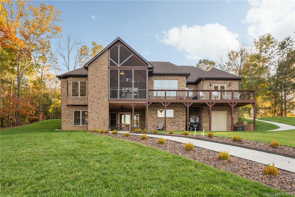 875 Bonum Road Lake Wylie, SC 29710 - Photo 1 of 39 Gallery Image 1