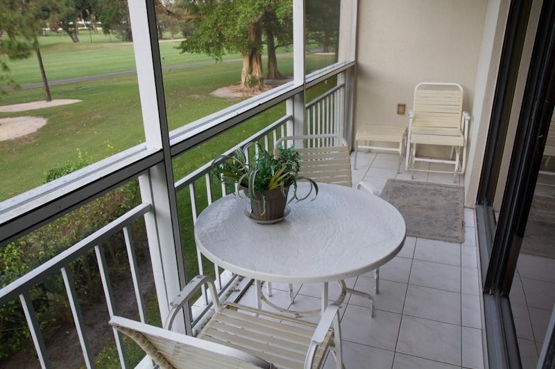 6169 Balboa Circle, Unit 203 Boca Raton, FL 33433 - Photo 5 of 19