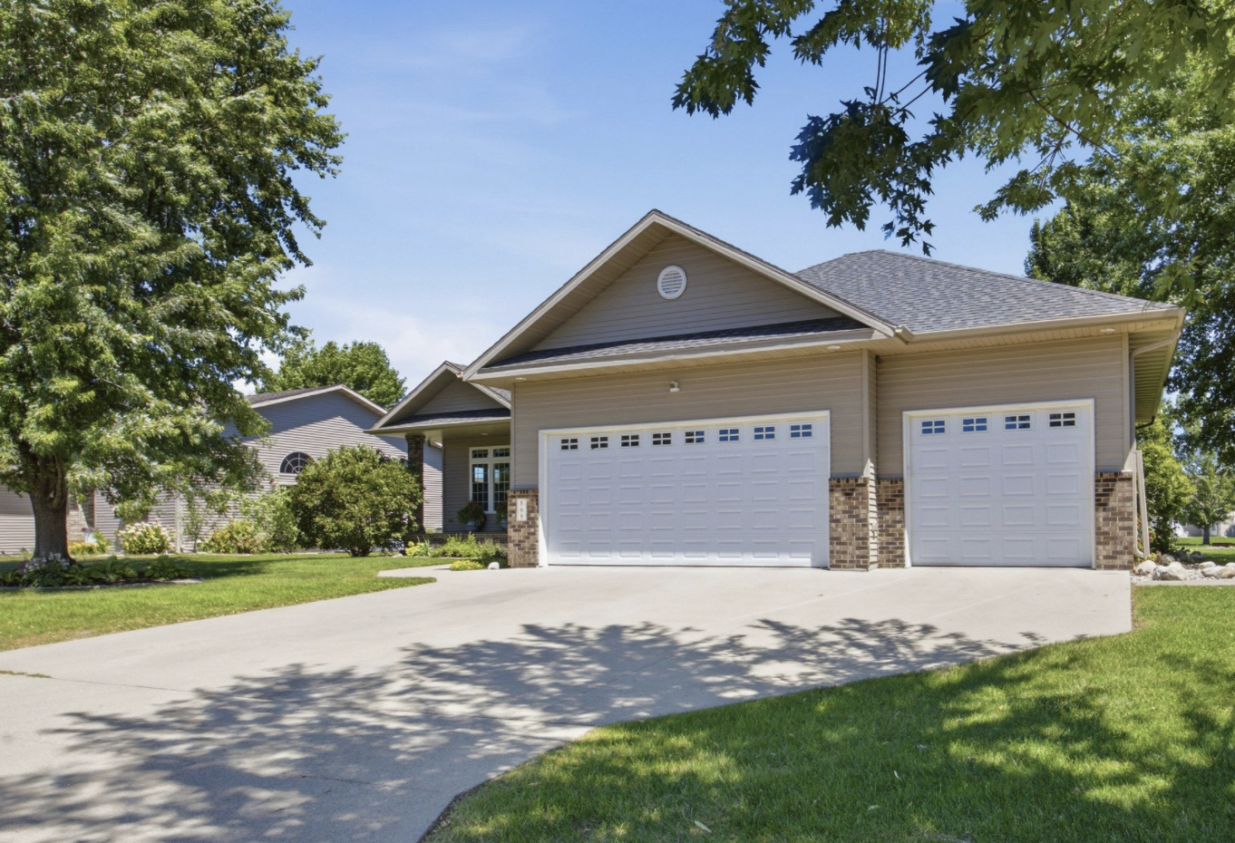 868 32nd Street South Moorhead, MN 56560 - Photo 14 of 63
