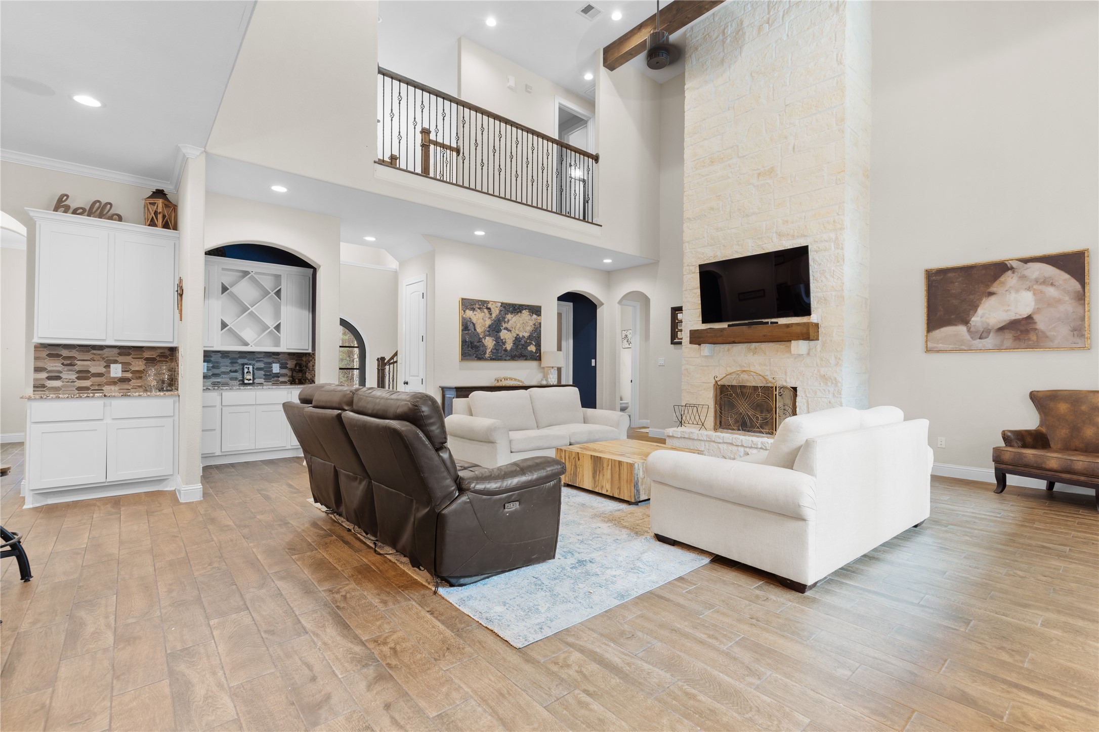 141 Sundog Road Huntsville, TX 77340 - Photo 6 of 49