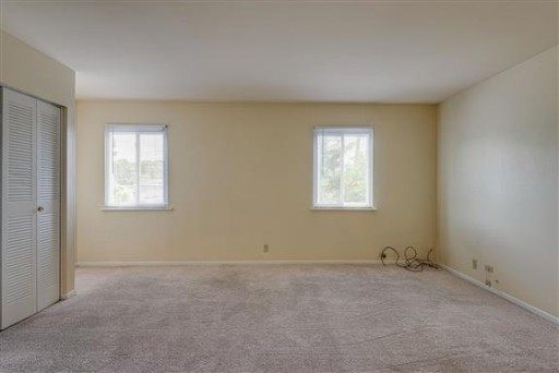 1900 Richard Jones Road, Unit V2 Nashville, TN 37215 - Photo 20 of 23 an empty room with windows