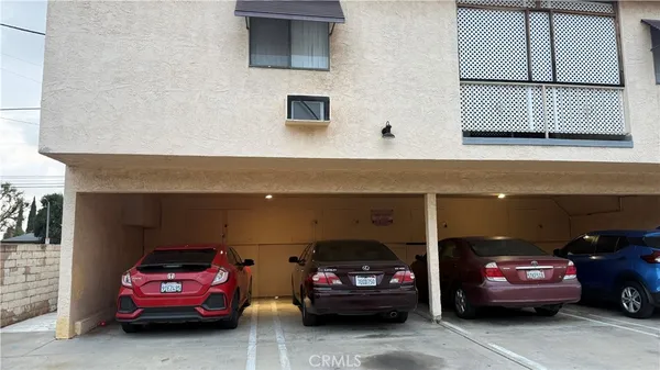 $374,900 | 7904 Laurel Canyon Boulevard, Unit 12, North Hollywood, CA 91605