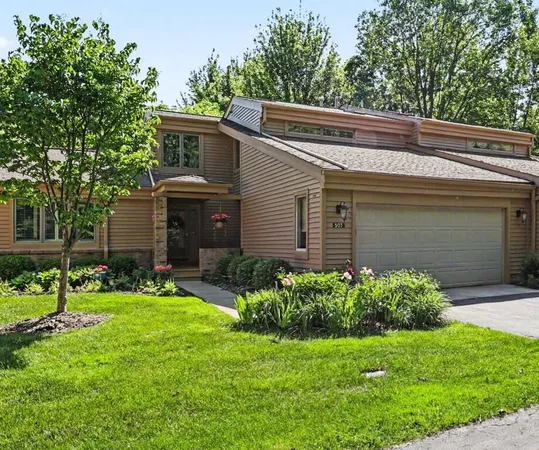 $449,900 | 507 Woodgrove Drive, Unit 31, Ann Arbor, MI 48103