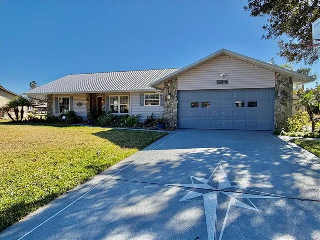 $650,000 | 12400 South Putney Court, Leesburg, FL 34788