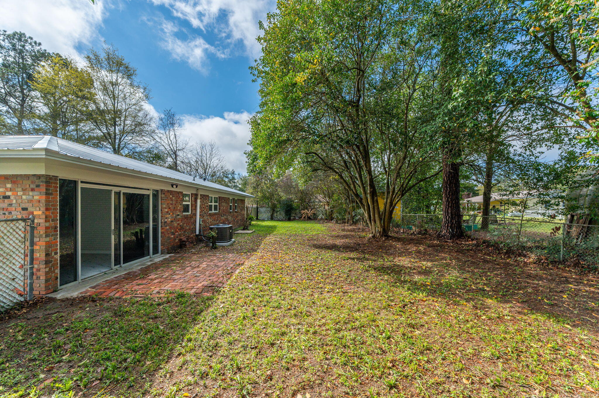 22543 Highway 331 Laurel Hill, FL 32567 - Photo 33 of 36 a view of a house with a yard