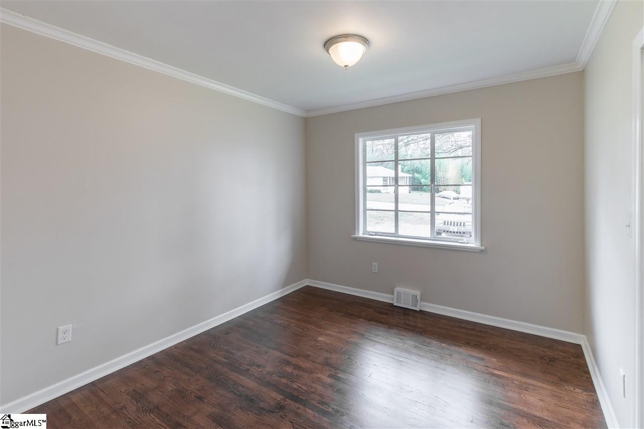 301 Crestfield Road Greenville, SC 29605 - Photo 11 of 17 Gallery Image 11