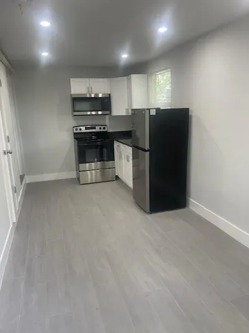 $1,999 | 12322 Northeast 6th Avenue, Unit 3, North Miami, FL 33161