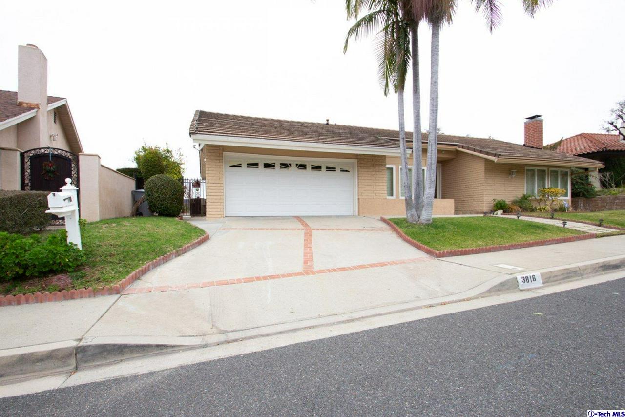 3816 San Augustine Drive Glendale, CA 91206 - Photo 2 of 35