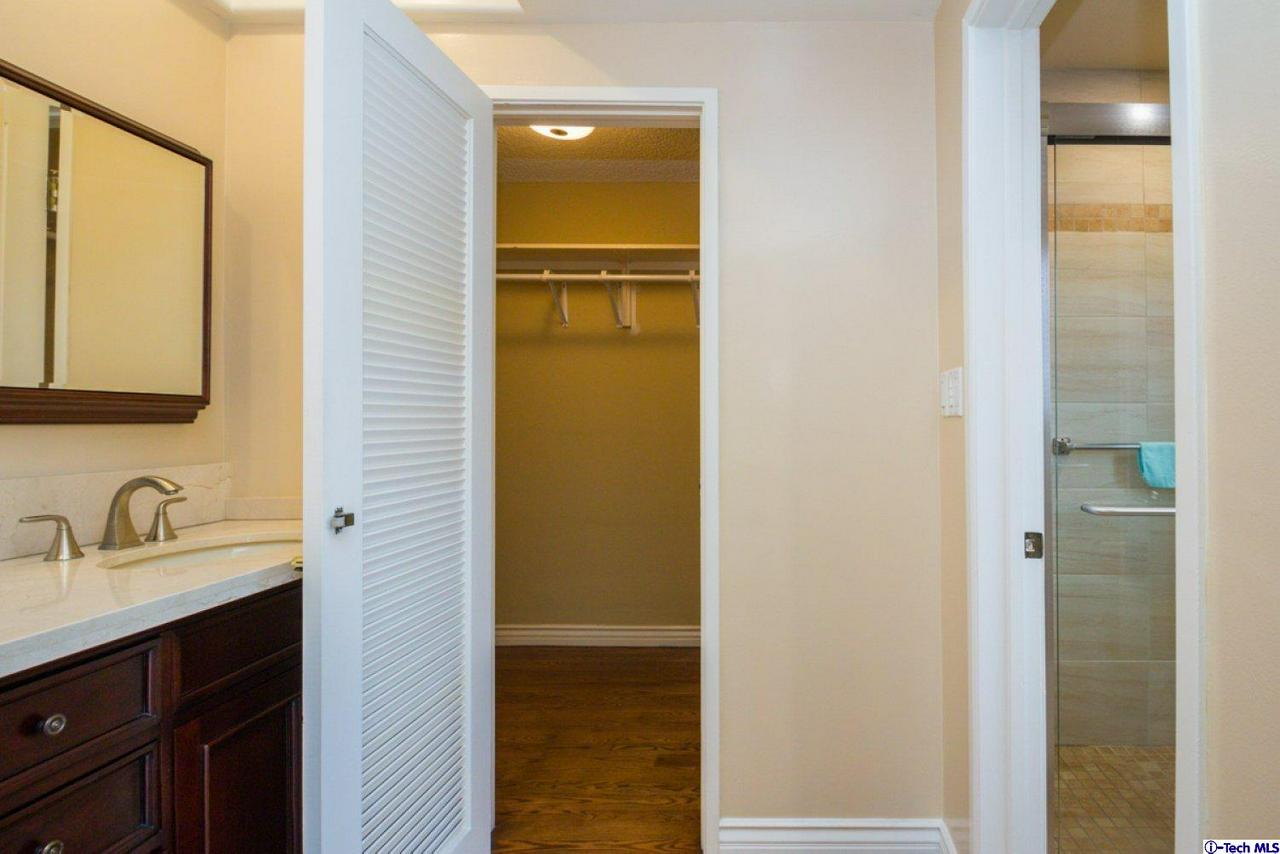 3816 San Augustine Drive Glendale, CA 91206 - Photo 31 of 35