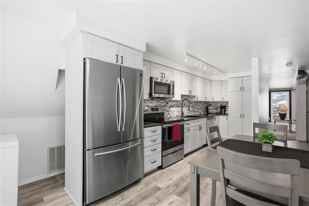 Stainless Steel appliances