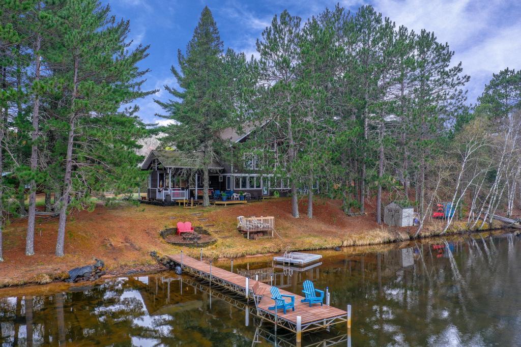 15918 South Porter Road Wascott, WI 54859 - Photo 1 of 38 Gallery Image 1