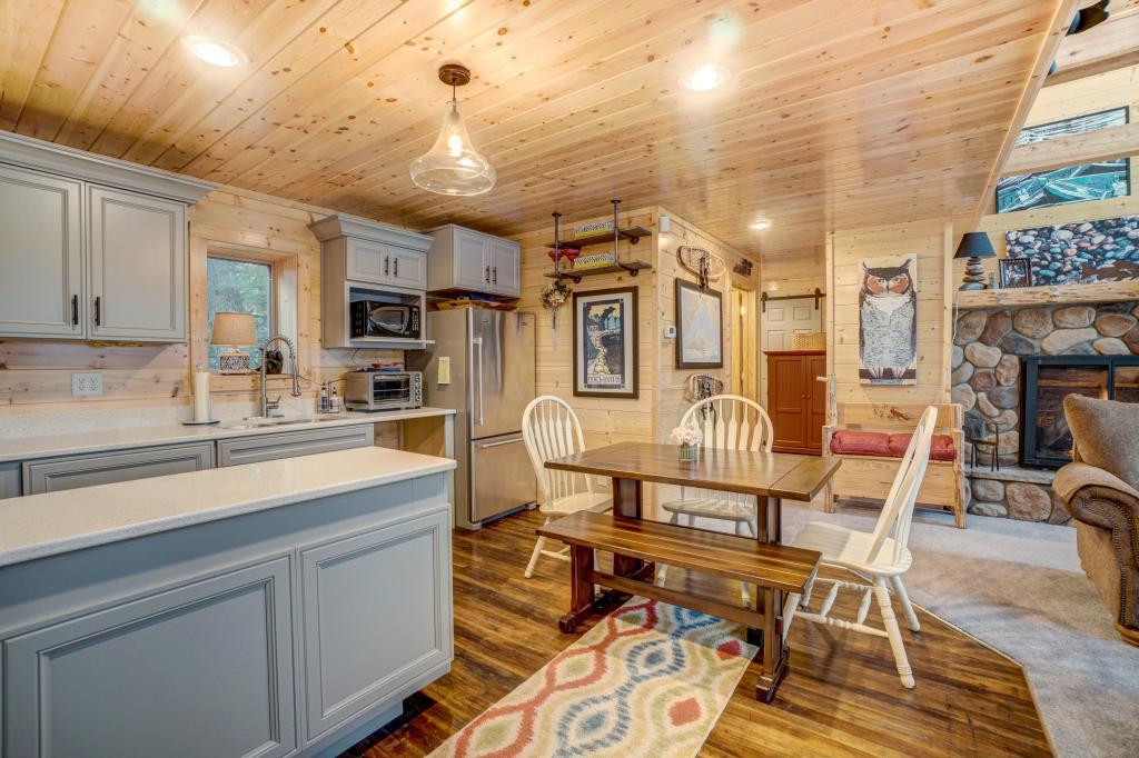 15918 South Porter Road Wascott, WI 54859 - Photo 3 of 38 Gallery Image 3